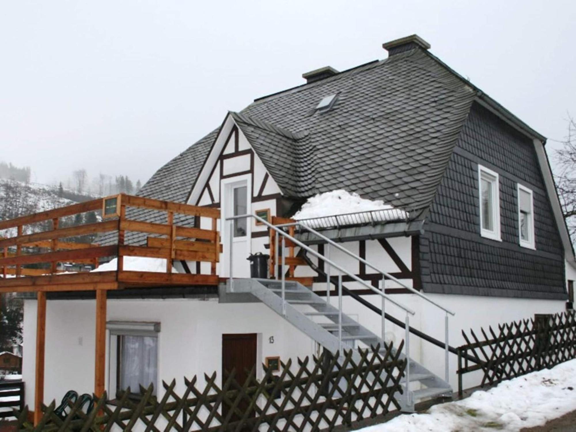 Cosy Apartment In Schwalefeld Near Willingen With Private Terrace Eksteriør bilde